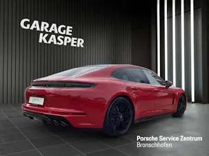 PORSCHE Panamera GTS