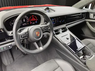 PORSCHE Panamera GTS