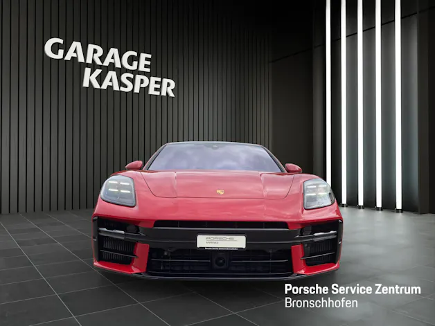 PORSCHE Panamera GTS