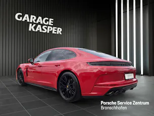 PORSCHE Panamera GTS