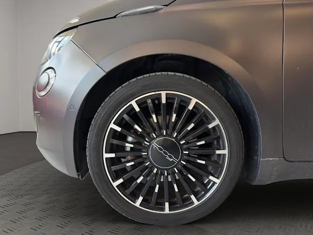 Fiat 500 electric 87 kW Icon