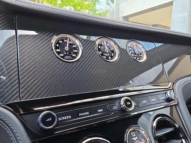 Bentley Continental GT Speed 782 PS PHEV/ 1.9% Leasing möglich.