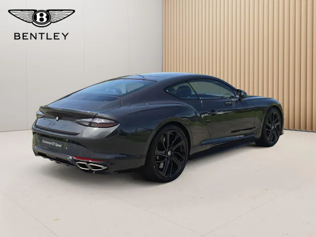 Bentley Continental GT Speed 782 PS PHEV/ 1.9% Leasing möglich.