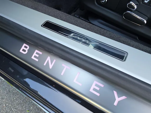 Bentley Continental GT Speed 782 PS PHEV/ 1.9% Leasing möglich.