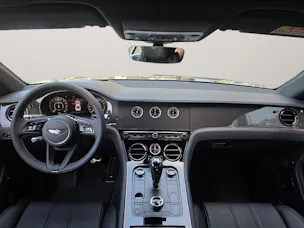 Bentley Continental GT Speed 782 PS PHEV/ 1.9% Leasing möglich.