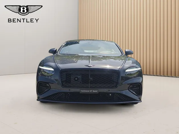 Bentley Continental GT Speed 782 PS PHEV/ 1.9% Leasing möglich.