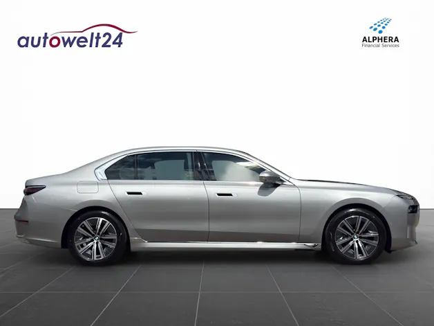 BMW 740d xDrive 48V Steptronic LUXURY!!!