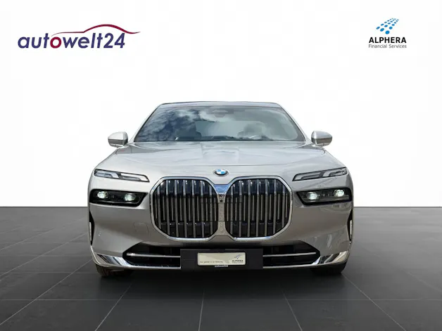 BMW 740d xDrive 48V Steptronic LUXURY!!!
