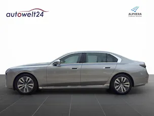BMW 740d xDrive 48V Steptronic LUXURY!!!