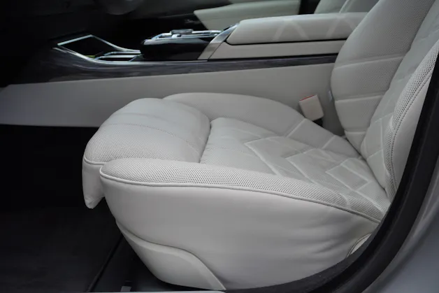 BMW 740d xDrive 48V Steptronic LUXURY!!!