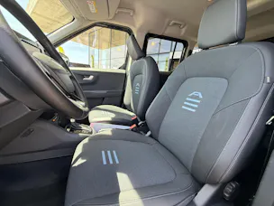 Ford Tourneo Courier 1.0 EcoBoost Active Automat