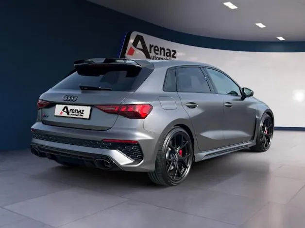 Audi RS3 Sportback 2.5 TSI quattro S-tronic