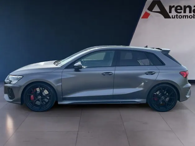 Audi RS3 Sportback 2.5 TSI quattro S-tronic