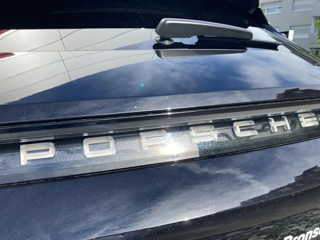 PORSCHE Taycan 4 Cross Turismo