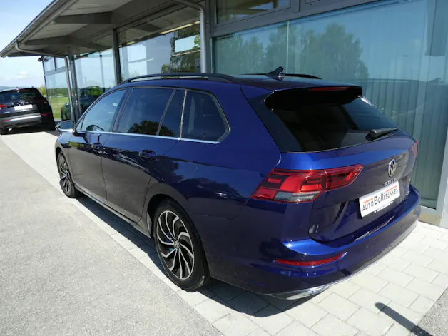 VW Golf VIII Variant 1.5 eTSI Style DSG