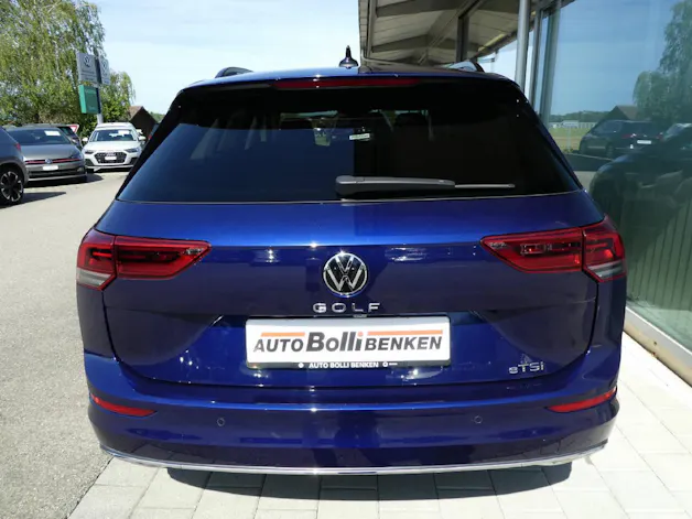VW Golf VIII Variant 1.5 eTSI Style DSG