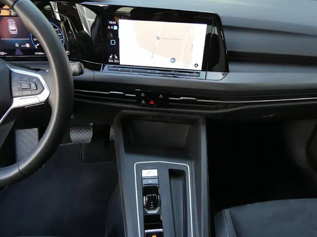 VW Golf VIII Variant 1.5 eTSI Style DSG