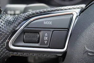 Audi Q5 2.0 TDI quattro S-tronic S-LINE!!!