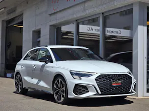 Audi A3 Sportback 40 TFSI S line quattro S-tronic