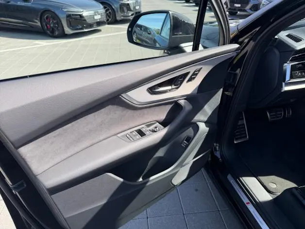 Audi Q7 50 TDI quattro S Line tiptronic