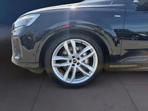 Audi Q7 50 TDI quattro S Line tiptronic