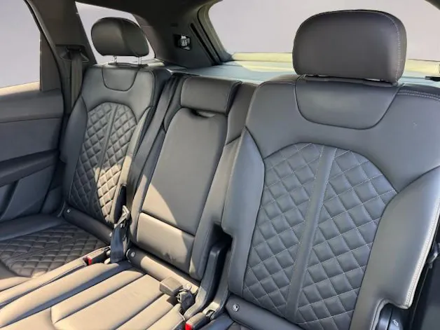 Audi Q7 50 TDI quattro S Line tiptronic