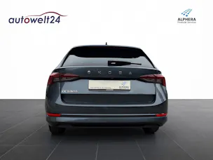 Škoda Octavia Combi 2.0 TDI DSG Ambition