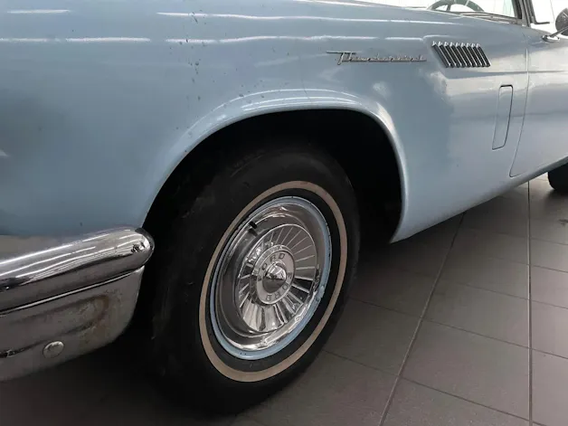 Ford Thunderbird