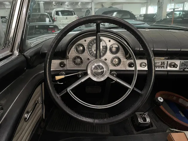 Ford Thunderbird
