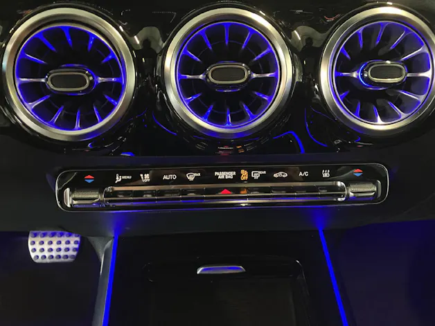 Mercedes-Benz EQA 250 AMG Line