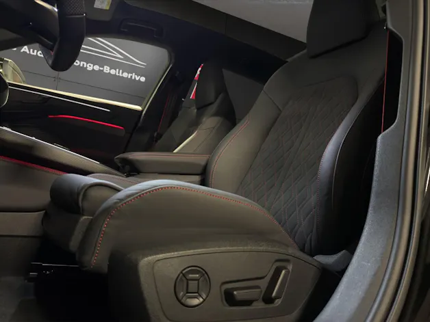 Audi A6 Avant TFSI quattro 270 kW S tronic