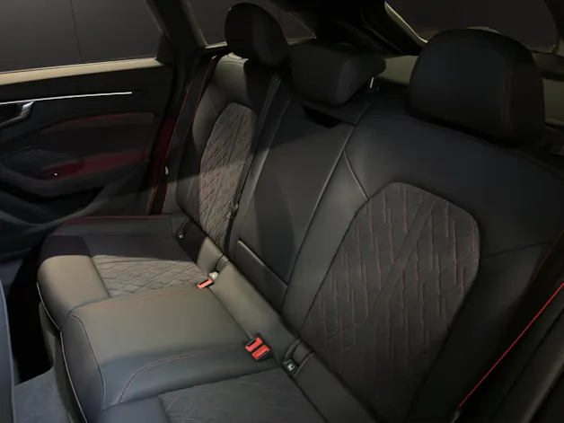 Audi A6 Avant TFSI quattro 270 kW S tronic