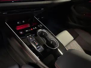 Audi A6 Avant TFSI quattro 270 kW S tronic
