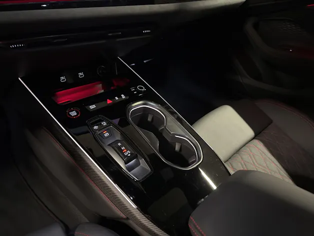 Audi A6 Avant TFSI quattro 270 kW S tronic