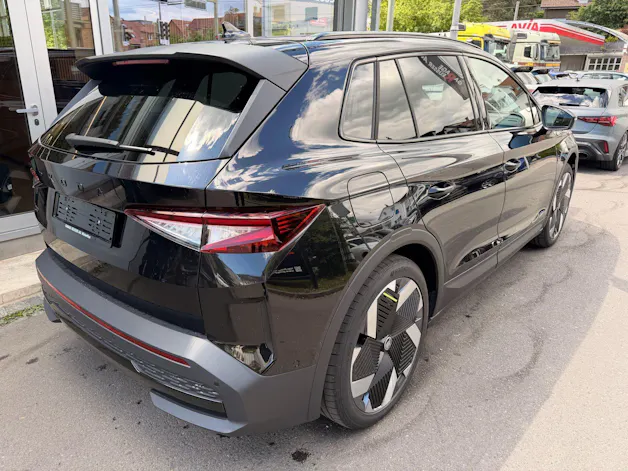 Škoda Elroq RS LOUNGE 4X4 *** ANHÄNGEKUPPLUNG - WÄRMEPUMPE & MAXX AUSSTATTUNGSPAKET ***
