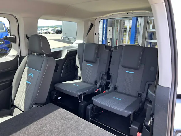 Ford TOURNEO CONNECT Grand 1.5 EcoBoost 150 Active PHEV