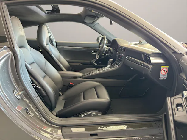 Porsche 911 Carrera S PDK