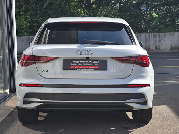 AUDI A3 Sportback 35 TFSI advanced Attraction S-tronic