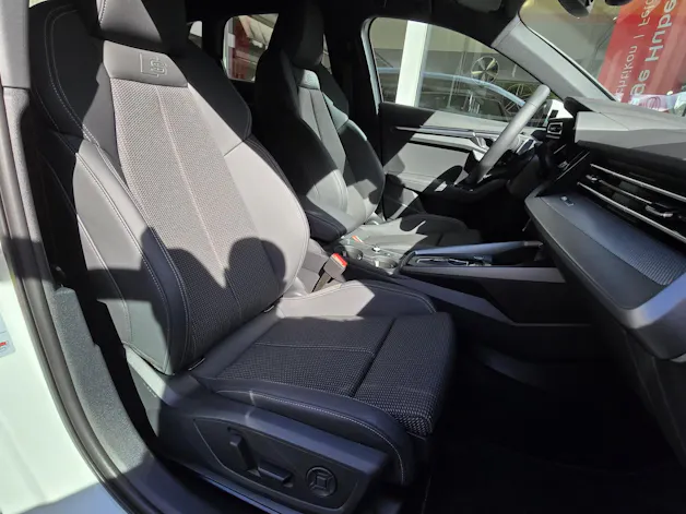 AUDI A3 Sportback 35 TFSI advanced Attraction S-tronic