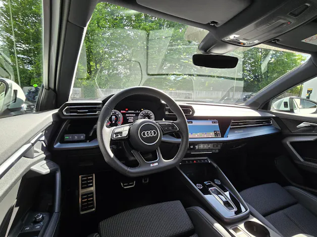AUDI A3 Sportback 35 TFSI advanced Attraction S-tronic