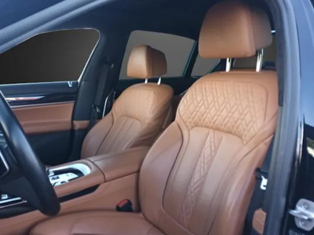 BMW 750i xDrive