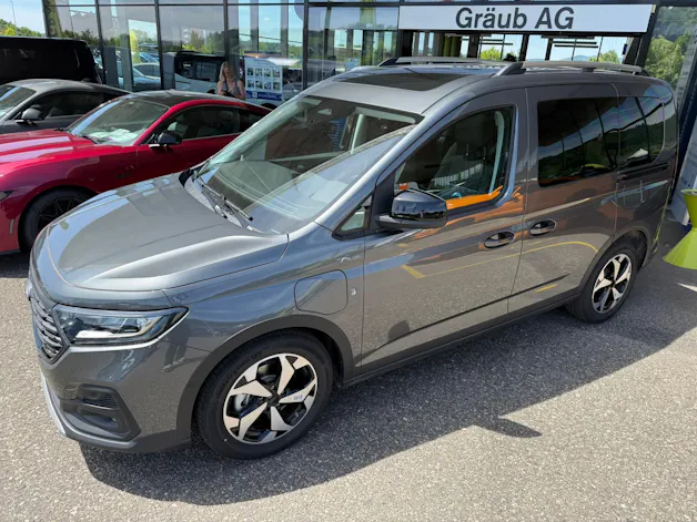 Ford Tourneo Connect 1.5 PHEV Active Automat