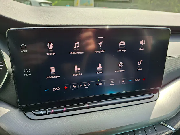 Škoda Octavia Combi 1.5 TSI mHEV DSG Ambition *8-fach bereift*