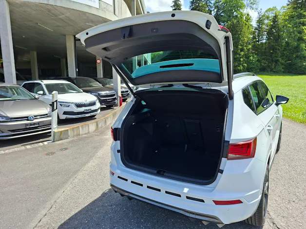 Cupra Ateca 2.0TSI 4Drive DSG *inkl. Garantie+8-fach bereift*