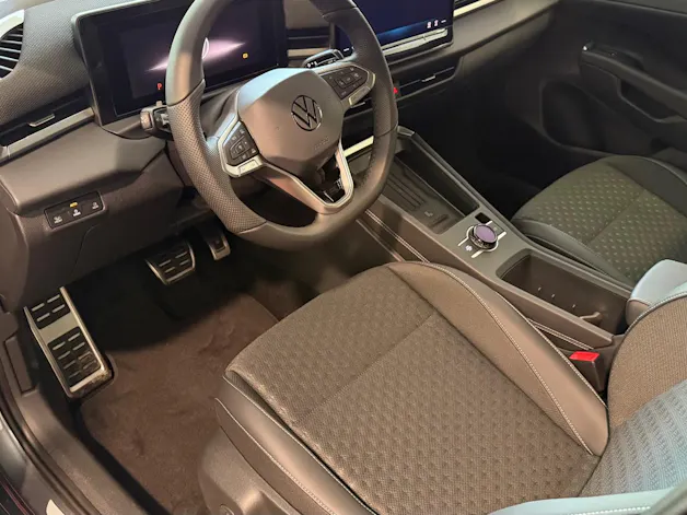 VW T-Roc 1.5 eTSI mHEV R-Line DSG