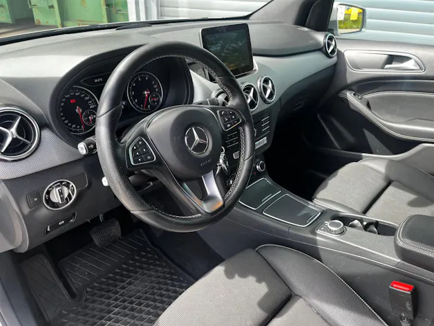 Mercedes-Benz B 250 Urban 4Matic 7G-DCT