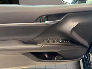 Toyota Camry 2.5 HSD e-CVT Prem.