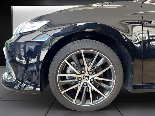 Toyota Camry 2.5 HSD e-CVT Prem.