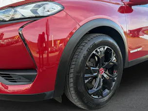 DS Automobiles AUTOMOBILES DS 3 Crossback Performance Line EAT8