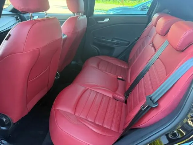 Alfa Romeo Giulietta 1750 TBi Veloce TCT